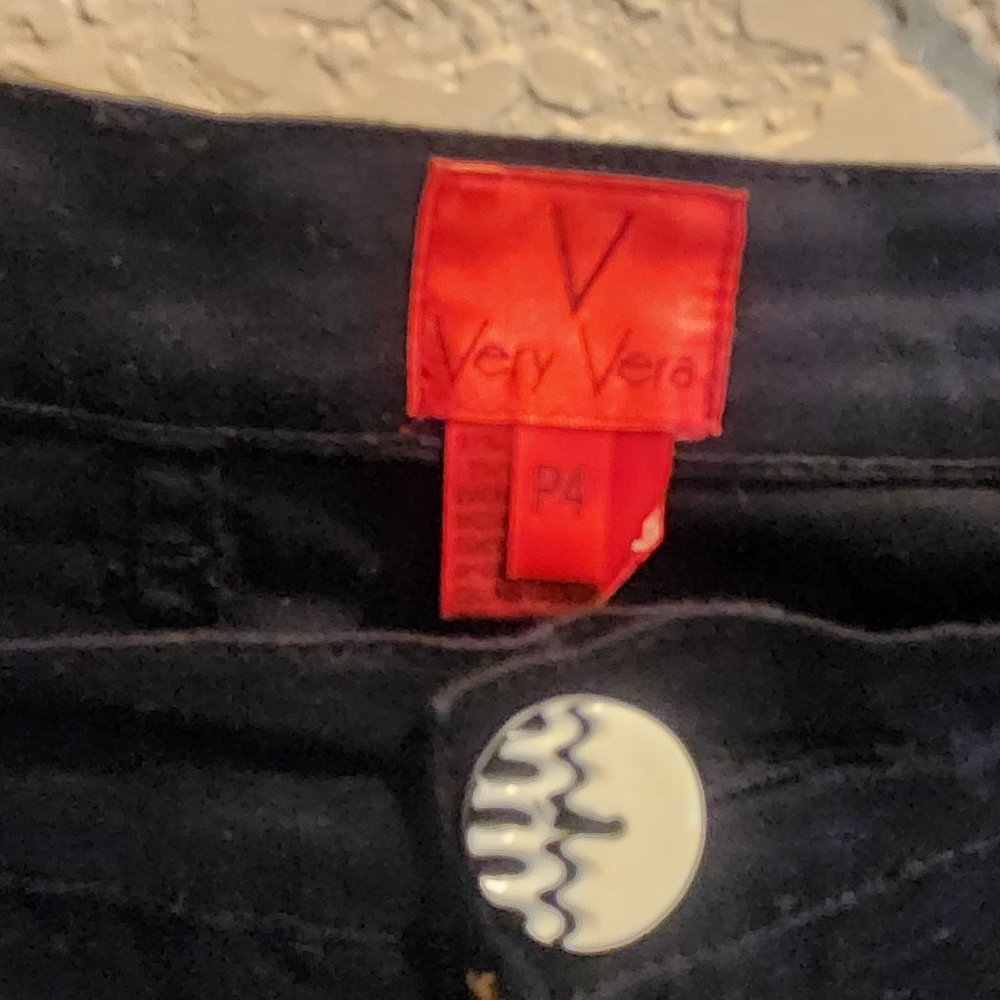 Very Vera Capris